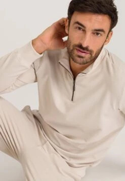 HANRO Natural Living - Sweater - Pumice 11 HANRO Natural Living - Sweater - Pumice -Herenkledingwinkel 0e64e137434b4d3cb07a5c0bc731e089