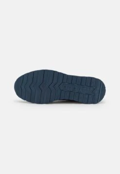 Bugatti Stranger - Sneakers Laag - Dark Blue -Herenkledingwinkel 1d8f6f26753c4ac3b2acf8486a31938b