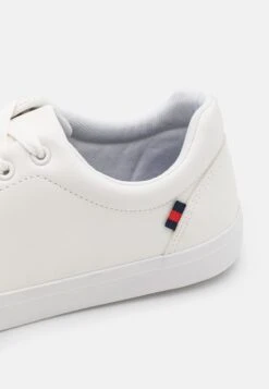 Pier One Unisex - Sneakers Laag - White -Herenkledingwinkel 1e08045fec014ab382da64da74b462a7