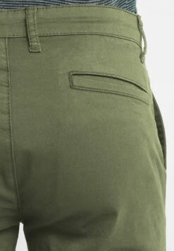 Pier One Chino - Dark Green -Herenkledingwinkel 2c7f94b4933945ce953fdf69487b75eb