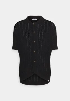 Les Deux Garrett Knitted Shirt - Vest - Black -Herenkledingwinkel 2ee1fdb1729f43b48e2862afbd4b9fab