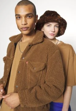 YOURTURN 3Pack Unisex - T-Shirt Basic - Light Green/Lilac/Light Brown -Herenkledingwinkel 376c0de2411d41378982c38f7242bbaf