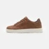 Pier One Unisex - Sneakers Laag - Cognac -Herenkledingwinkel 466ac211203c4308bbd1a6e05b9736ef