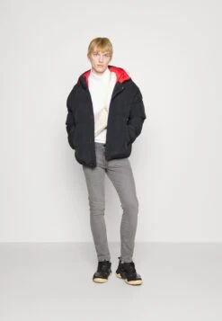 Jordan Puffer Jacket - Winterjas - Black/Fire Red -Herenkledingwinkel 4decd73e0c04420bbca37ff94acc0c64