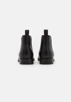 Pier One Korte Laarzen - Black 10 Pier One Korte Laarzen - Black -Herenkledingwinkel 5c2c095da9934017b150deea4c35253c