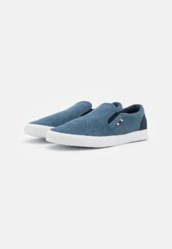 Pier One Sneakers Laag - Blue 9 Pier One Sneakers Laag - Blue -Herenkledingwinkel 690ce6118e1c4ca298845d15a6ae072e