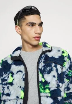 The North Face Extreme Pile Jacket - Fleecejas - Summit Navy 15 The North Face Extreme Pile Jacket - Fleecejas - Summit Navy -Herenkledingwinkel 6bf067d5f14d4676a03fc109596873df