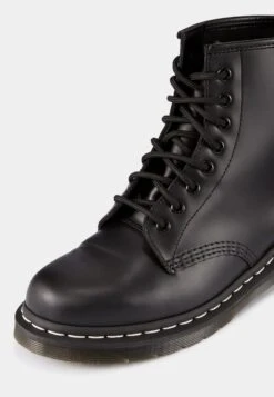 Dr. Martens 1460Boot - Veterboots - Black/White 14 Dr. Martens 1460Boot - Veterboots - Black/White -Herenkledingwinkel 8237c7daa53a43a782bab1eb319e2e77