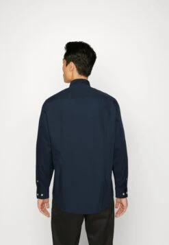 Pier One 3 Pack - Zakelijk Overhemd - White/Light Blue/Dark Blue -Herenkledingwinkel 9c5bc8c34ea0415fb949ca66c8b6f9f0