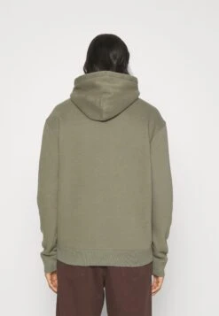 Hollister Co. Summer Icon Unisex - Hoodie - Olive 10 Hollister Co. Summer Icon Unisex - Hoodie - Olive -Herenkledingwinkel a00c2d49955e4700a2b45b5f5a5896ae