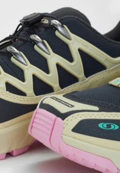 Salomon Acs + Unisex - Sneakers Laag - Ebony/Moss/Biscay Green -Herenkledingwinkel ab864f5042ac4e0bb05a8223fa06ff6b