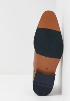 Pier One Leather - Instappers - Cognac -Herenkledingwinkel b33620ba8ab547529ee32df8e71ecc15