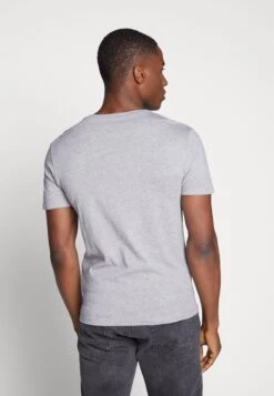 Pier One 3 Pack- T-Shirt Basic - Black, Grey, Green -Herenkledingwinkel b3e2272097fd45d28e31884f564c0681