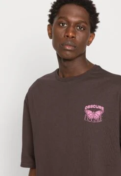 YOURTURN Nostalgia Future Tee Unisex - T-Shirt Print - Brown 11 YOURTURN Nostalgia Future Tee Unisex - T-Shirt Print - Brown -Herenkledingwinkel c005d8a45c934be4a730896b82b831be