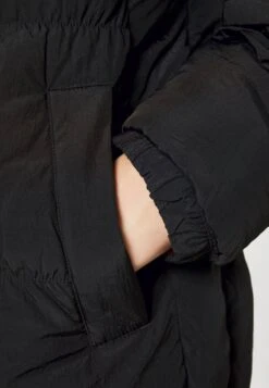 Jordan Puffer Jacket - Winterjas - Black/Fire Red -Herenkledingwinkel d1cff27b653b4d91af77948537e86b42