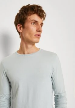 Pier One 2 Pack - Longsleeve - Light Blue/Dark Blue 12 Pier One 2 Pack - Longsleeve - Light Blue/Dark Blue -Herenkledingwinkel d315311a1b6348f89442cc5ec2361513