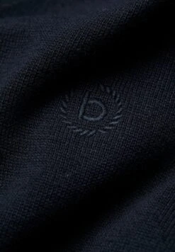 Bugatti V-Neck - Trui - Marine -Herenkledingwinkel ddc55707f608421ea38ab939a2576425