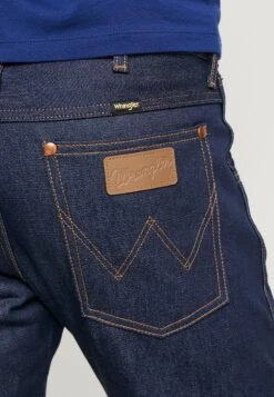 Wrangler Straight Leg Jeans - Dark Blue -Herenkledingwinkel ee763adfdc70489d933f684c4eee5442
