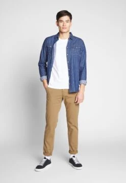 Pier One 2 Pack - T-Shirt Basic - White/Dark Blue -Herenkledingwinkel fc0637525aa84c67b66ae9c9991233d8