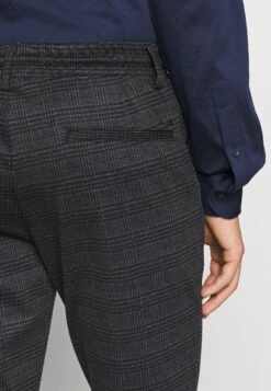 Indicode Jeans Eberlein With Rolled Up - Broek - Macan Grey -Herenkledingwinkel fd5249d436484b83a2c7ef2e7b78be8c